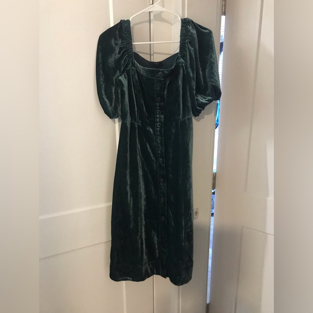 J. Crew green velvet puffy sleeved dress